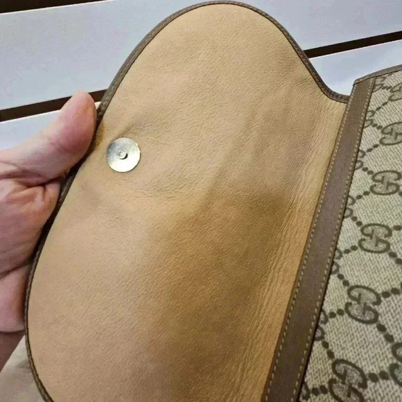 Sherry Line Brown PVC Clutch Bag - Picture 9 of 15